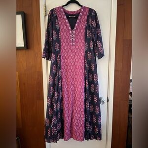 Ne Quittez Pas Maxi Dress